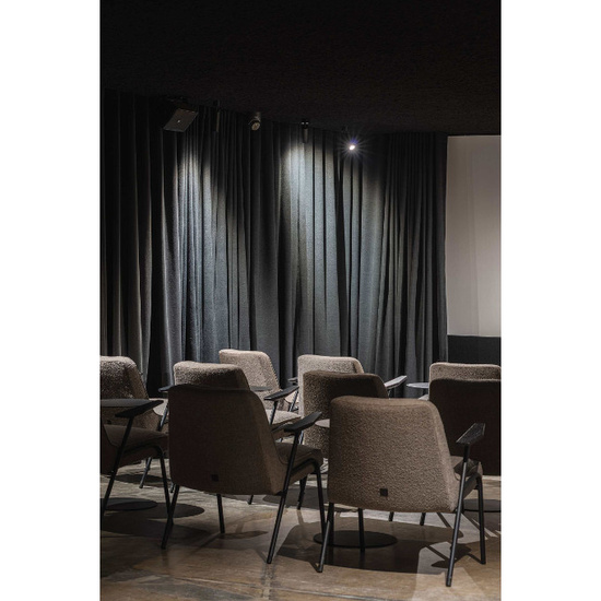 Maman R ON TRIAC oprawa natynkowa Chors